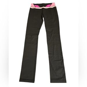 Lululemon pants size 6